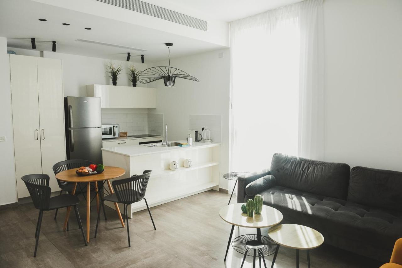 The Rambam Residence - By Localz Group Tel Aviv Exterior photo